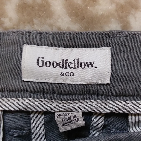 Goodfellow&Co Men's Chino Style Dress Pants, color grey, SIZE 34x32 - Picture 3 of 4